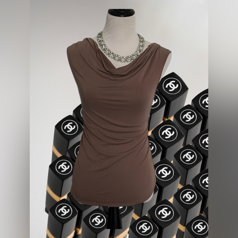 Tahari Tan Ruched Sleeveless Tank Top XL brand new without tags, never worn 🩷